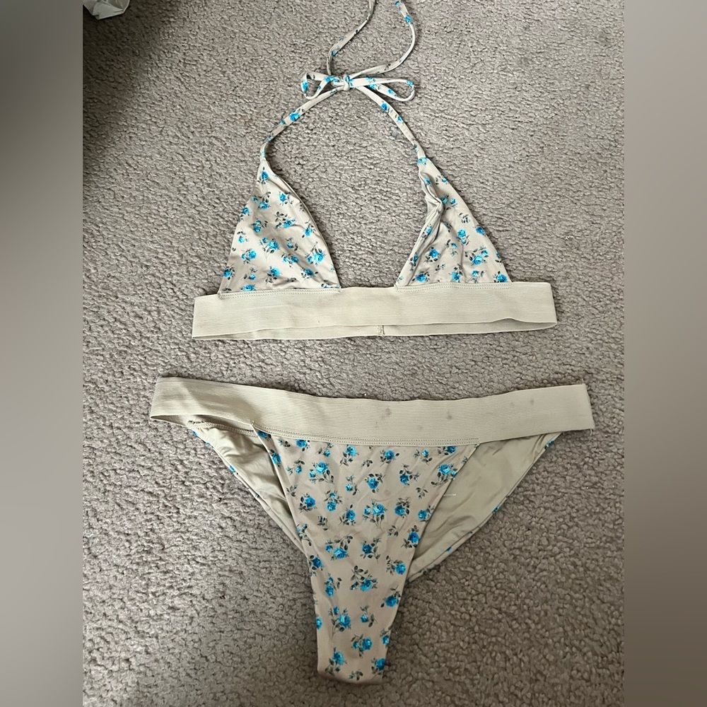 Frankie’s bikini